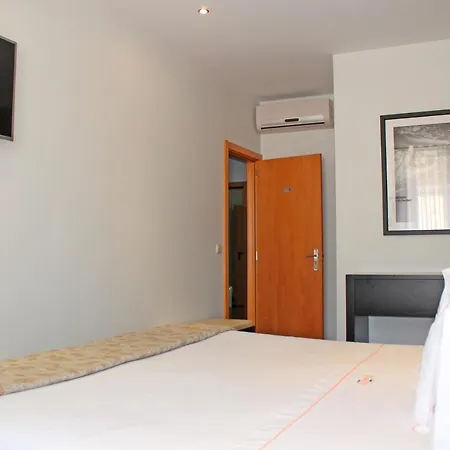 Vivacity - & 4*